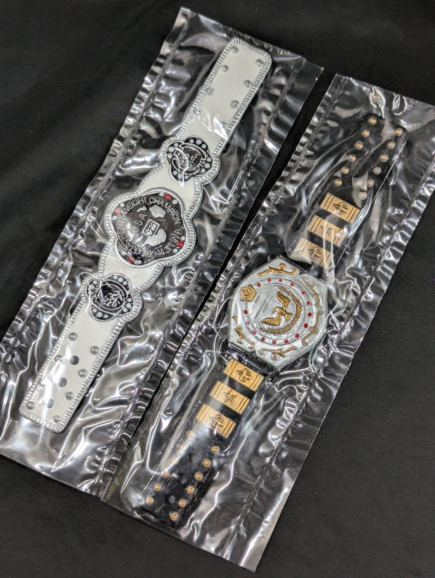 【Hand signed autograph】 The first Tiger Mask Action Doll ((WWF&NWA. Jr))