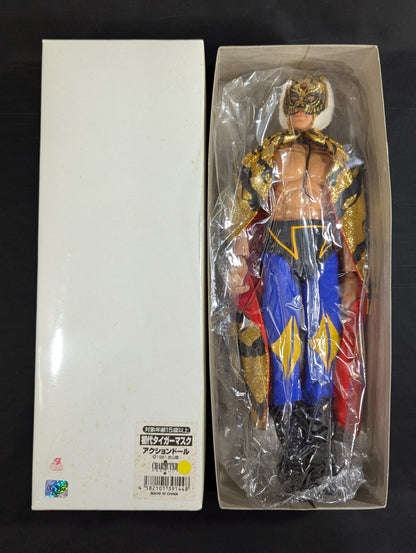 【Hand signed autograph】 The first Tiger Mask Action Doll ((WWF&NWA. Jr))