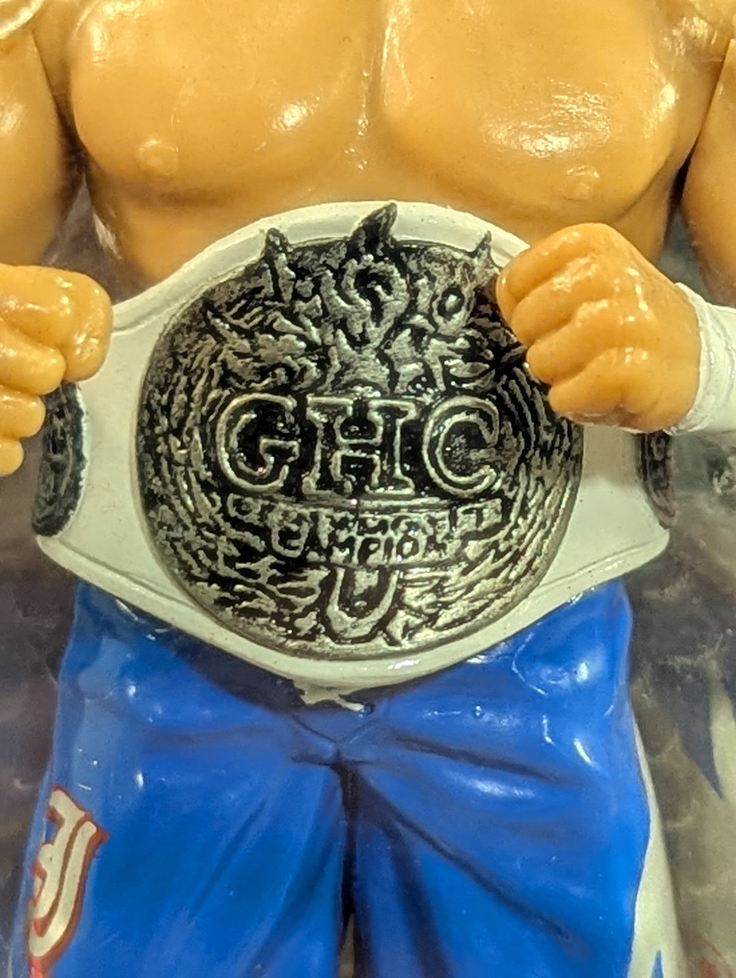 丸藤正道(白GHCベルト・青タイツ)