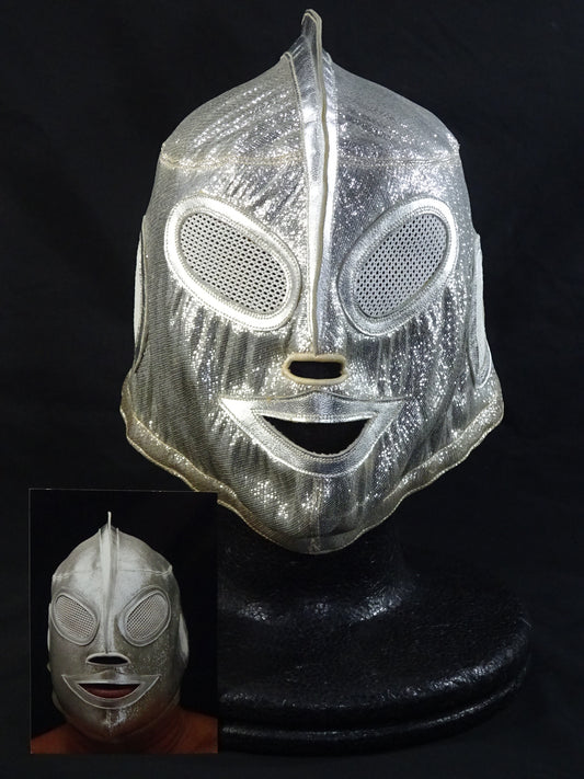 ウルトラマン