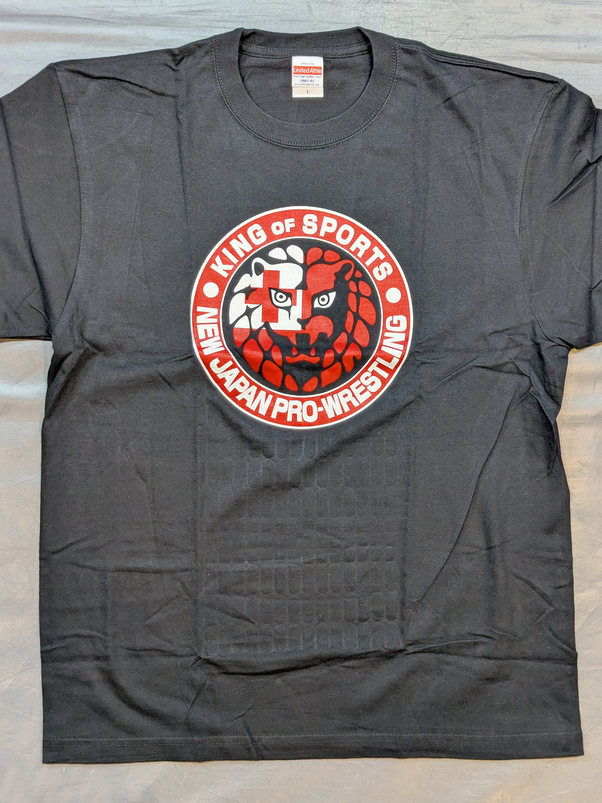 Lion Mark "TONGA" T-shirt