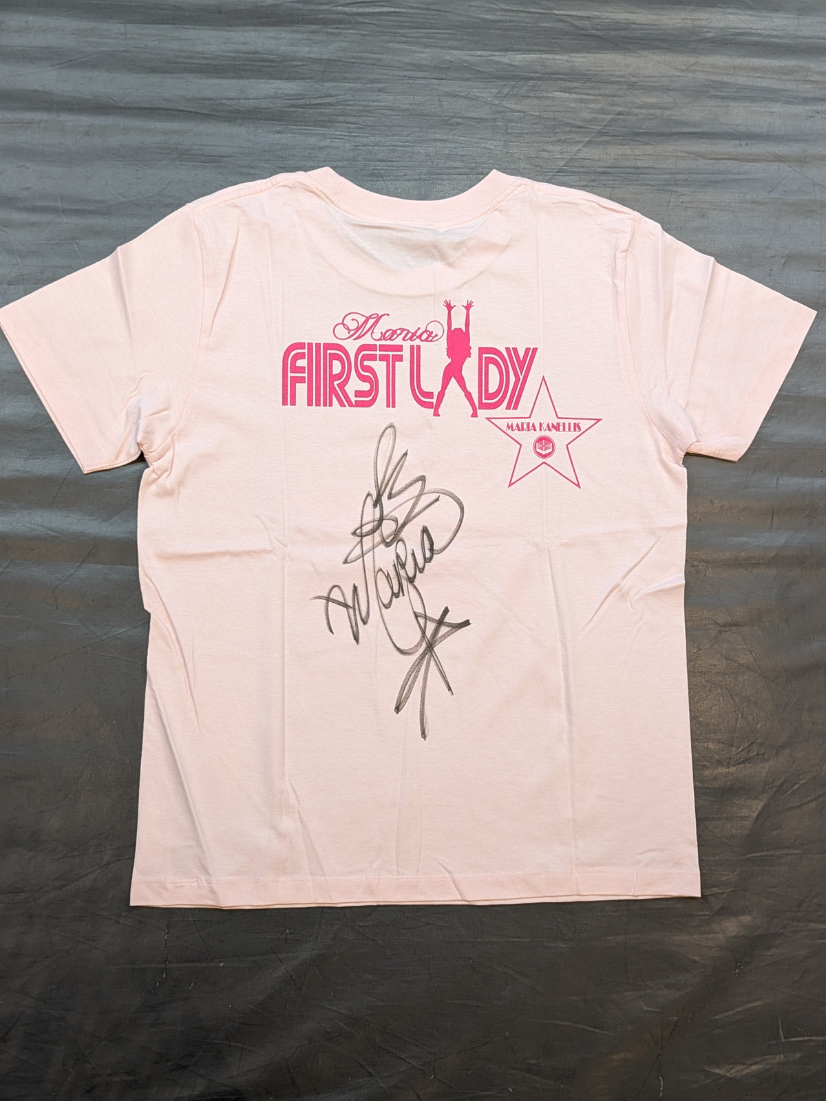 【hand signed autograph】Maria Kenellis "FIRST LADY" T-shirt
