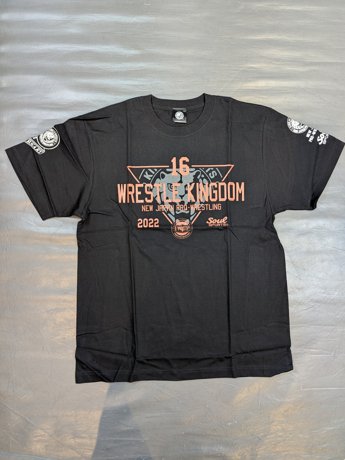 WRESTLE KINGDOM 16 大会記念「SOUL SPORTS」Tシャツ③