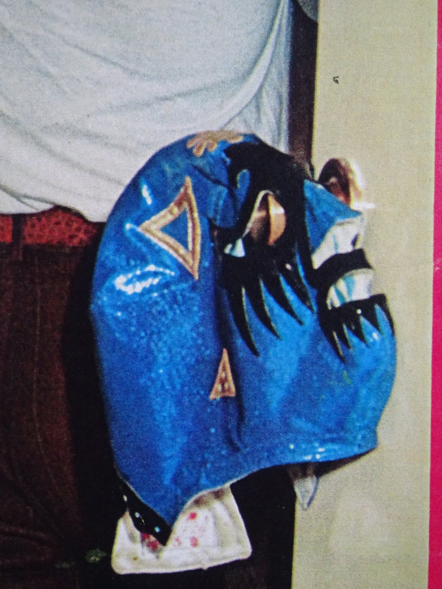 ★ Mil Mascaras, commonly known as the "Doorknob" ★