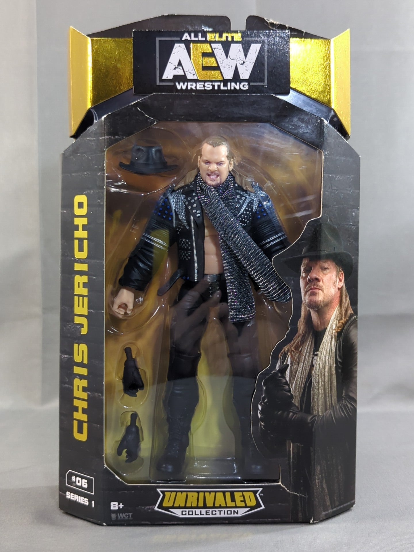 Chris Jericho (Hat & Scarf)