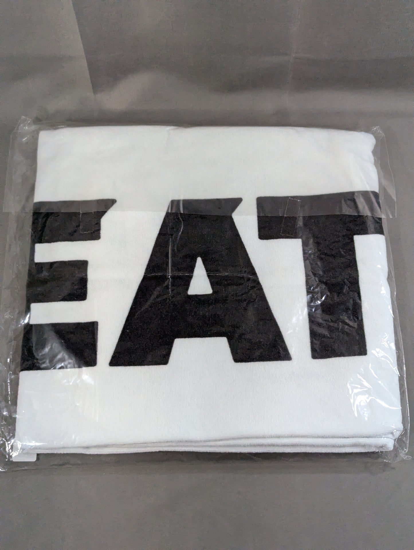 GLEAT LOGO Support Bath Towel
