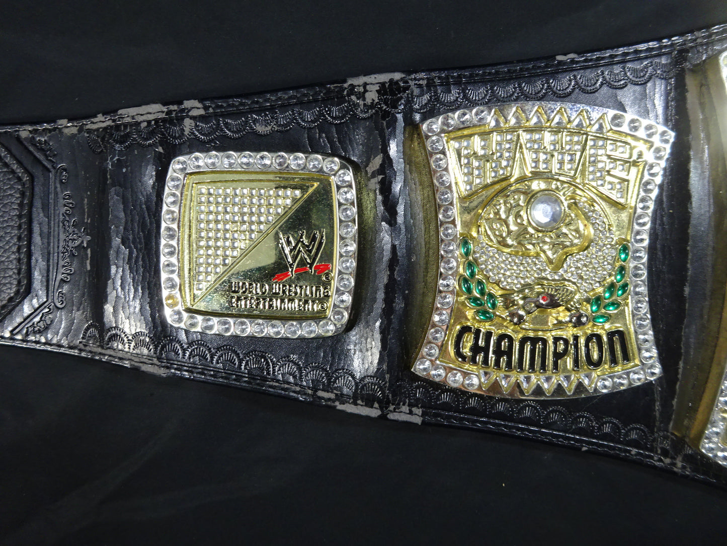 WWE Championship Belt (RATED-R, Spinner Type)