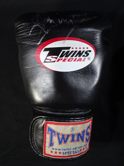 Remy Bonjasky ★: gloves worn by him ★ during practice