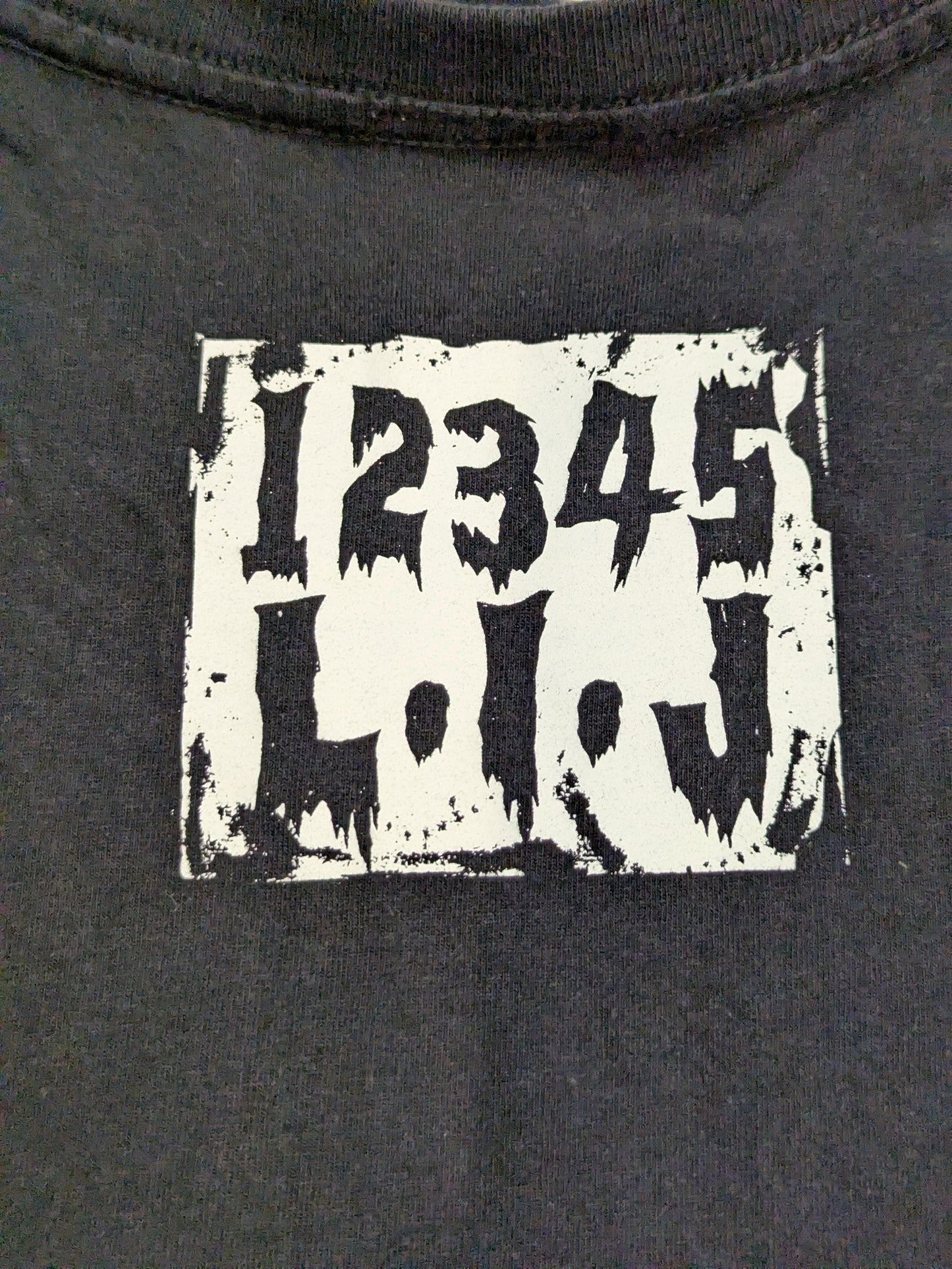 L・I・J「CINCO」Tシャツ