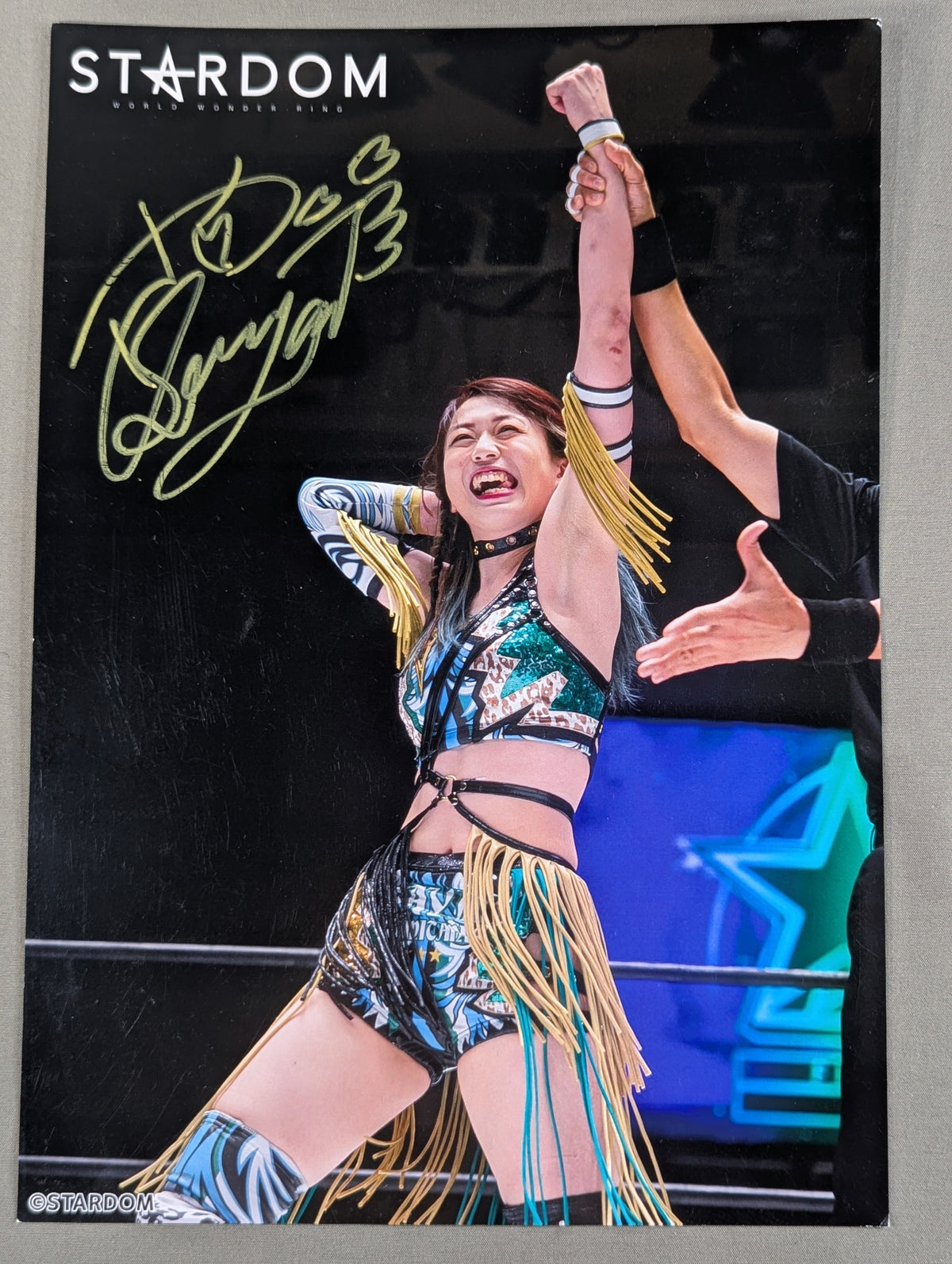 Saya Kamitani  hand signed autograph  Starda Mu Pro-Photo (D-6)
