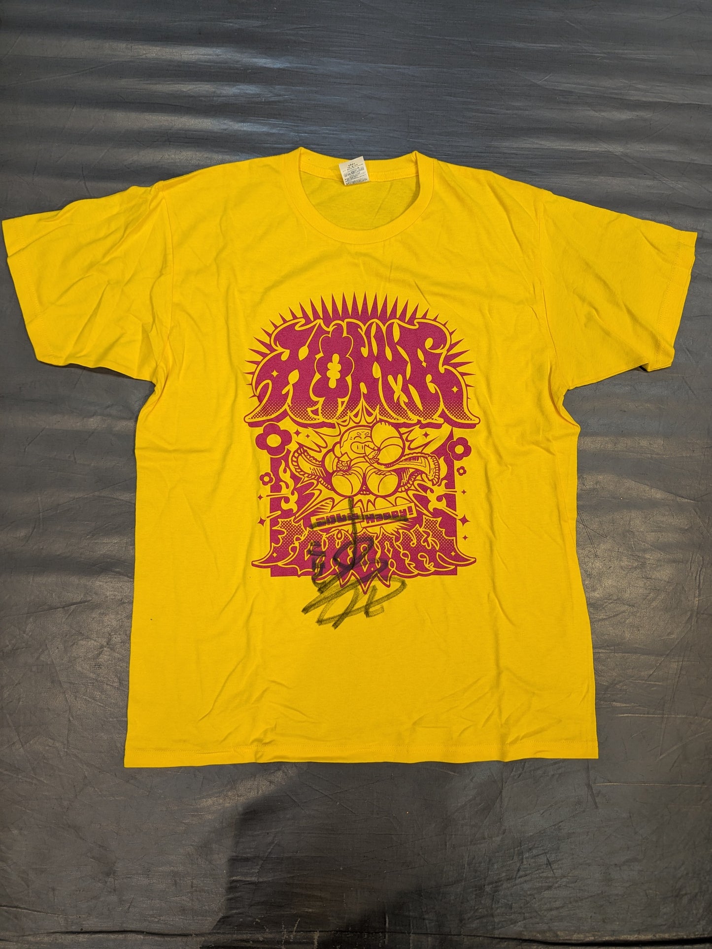 【直筆サイン入り】本間朋晃「こけし is Happy!」Tシャツ
