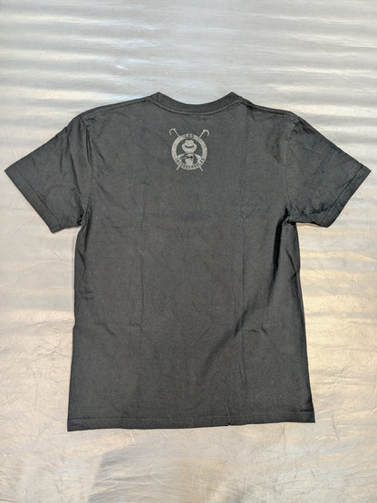 BUSHI「INGOBERNABLES」Tシャツ(ブラック×ブラック)