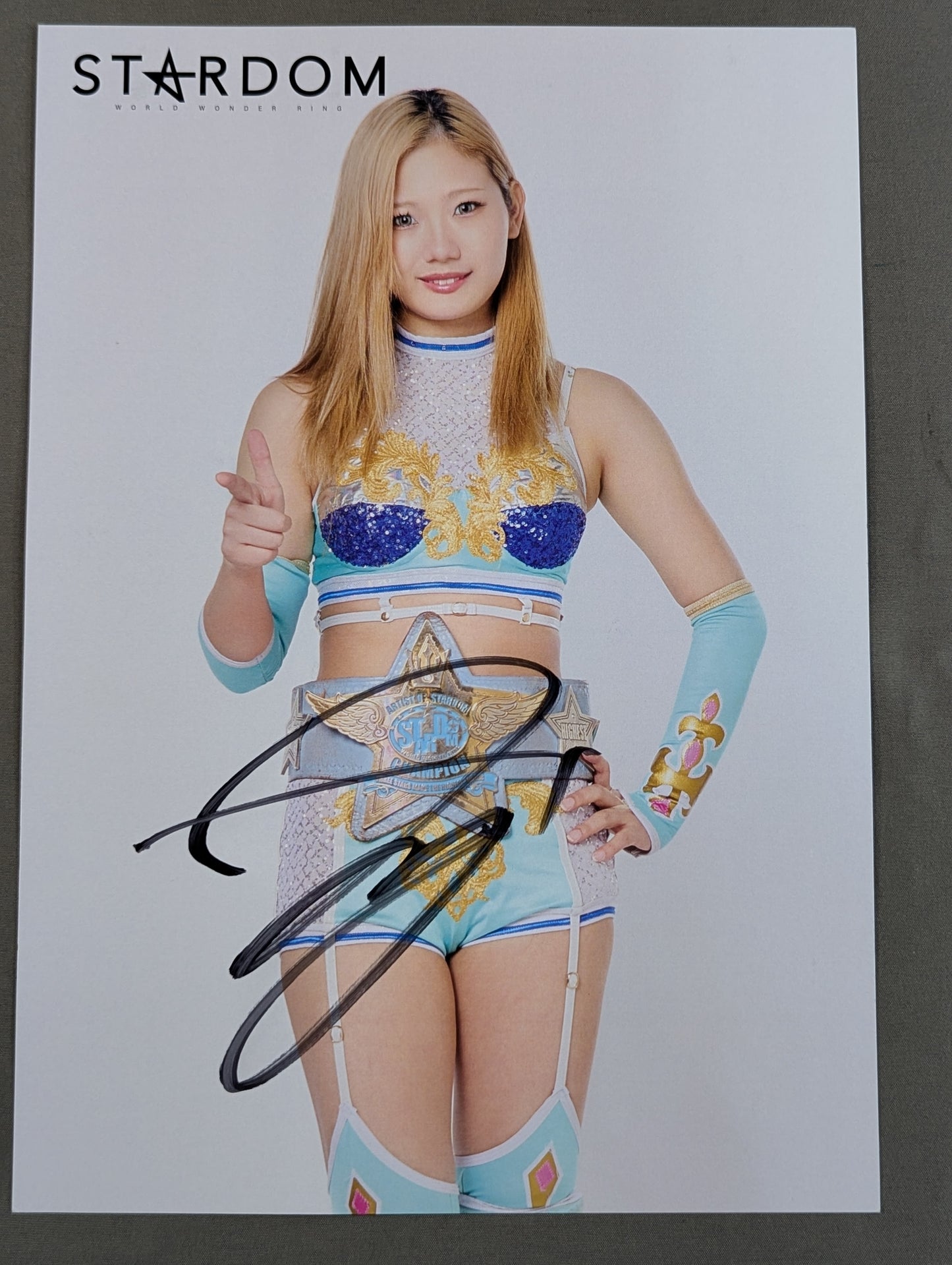 Miyu Amasaki  hand signed autograph  Starda Mu Pro-Photo (M-5)