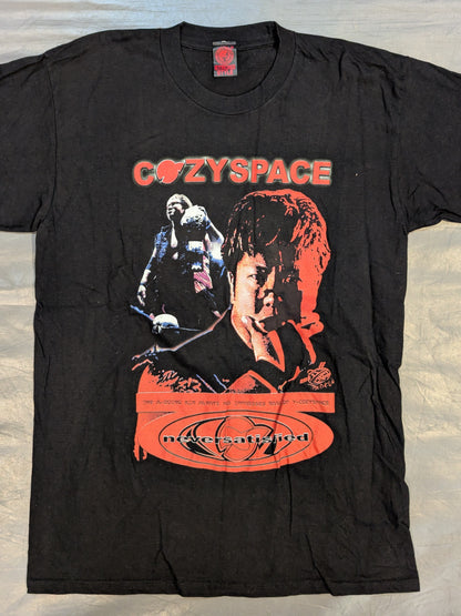 【直筆サイン入り】小島聡「COZY SPACE」ピクチャーTシャツ