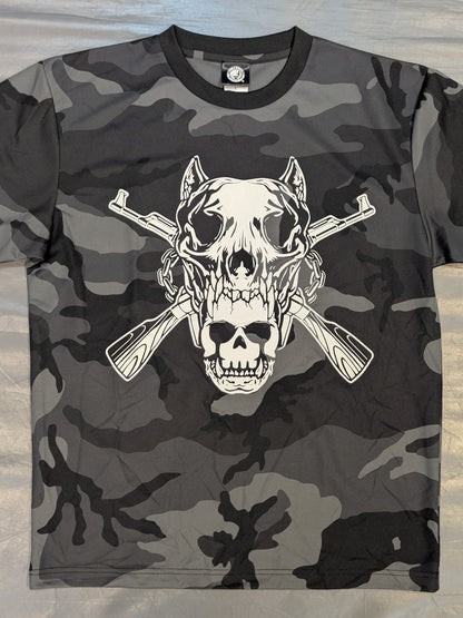 BULLET CLUB WAR DOGS ドライTシャツ(ブラックウッドランドカモ)