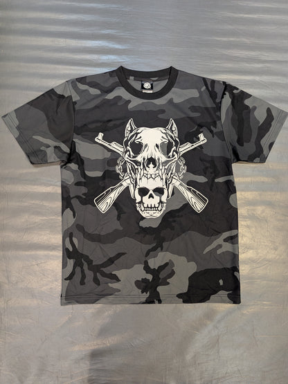 BULLET CLUB WAR DOGS ドライTシャツ(ブラックウッドランドカモ)