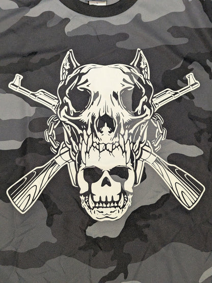 BULLET CLUB WAR DOGS ドライTシャツ(ブラックウッドランドカモ)