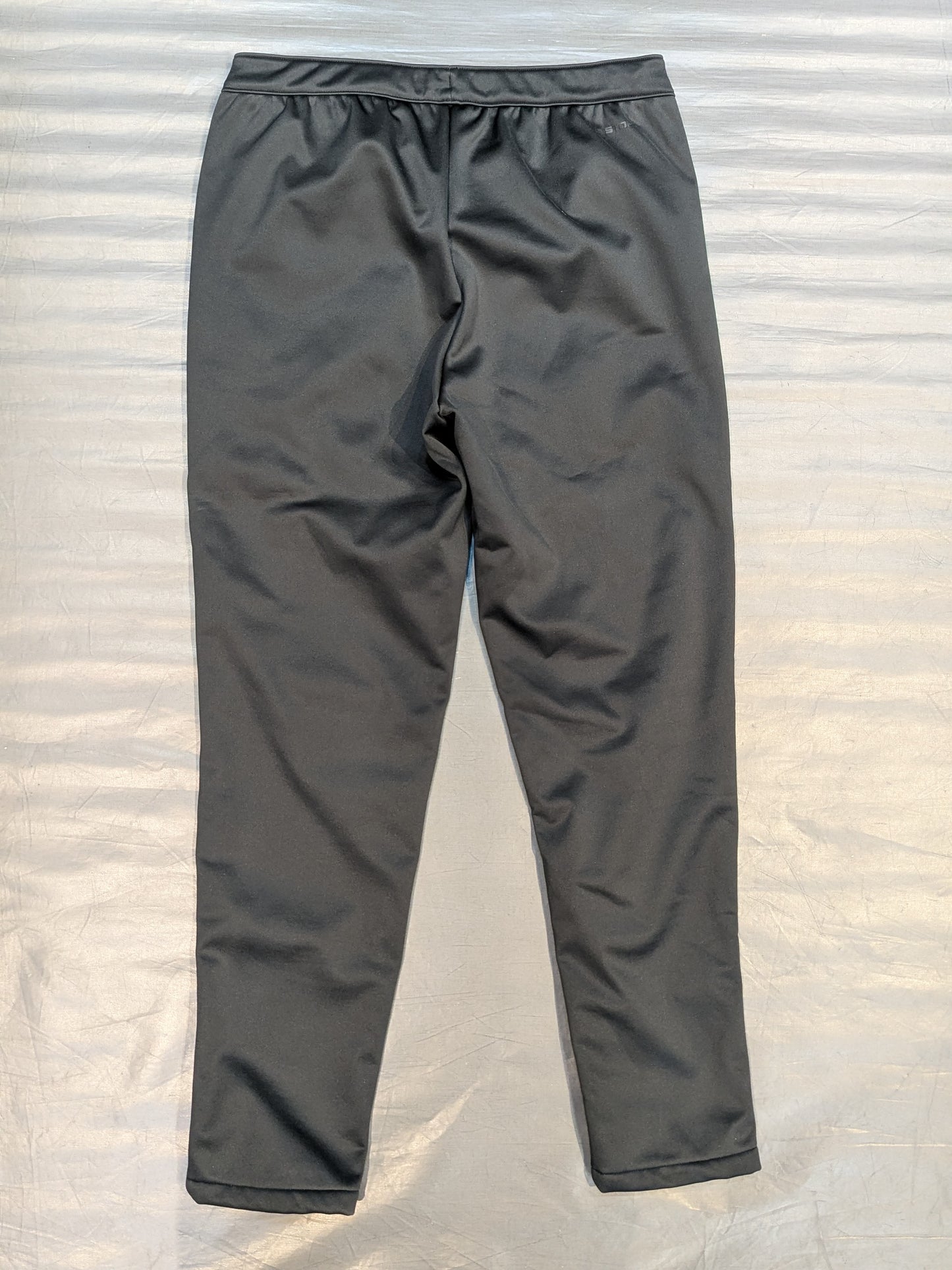 New Japan Pro Wrestling ×UNDER ARMOUR Lion Mark  Winter Knit 3-Layer Pants