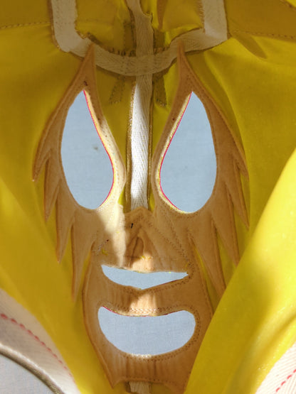 Mil Mascaras 