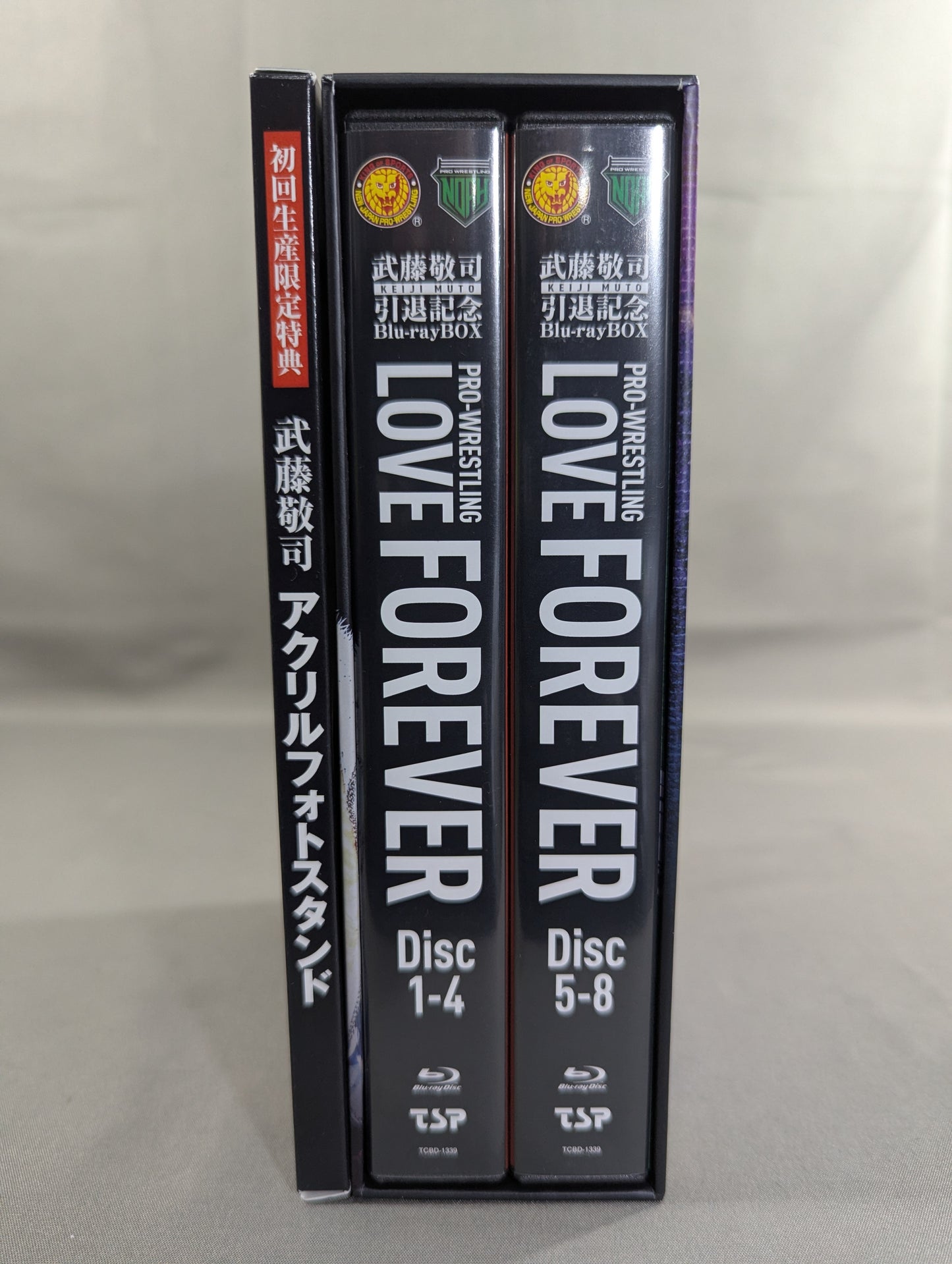 ★ First Press Limited Edition ★ Muto Keiji Retirement Commemorative Blu-ray BOX ~PRO-Wrestling LOVE FOREVER~