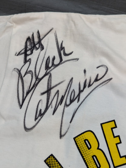 【hand signed autograph】 Black Cat "BIG CAT" Illustration T-Shirt (White)