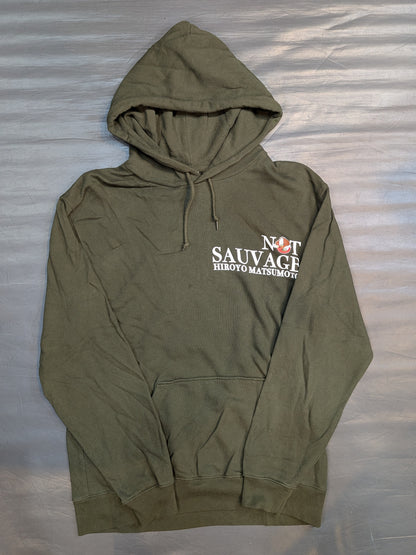 松本浩代「NOT SAUVAGE」プルオーバーパーカー(カーキ)