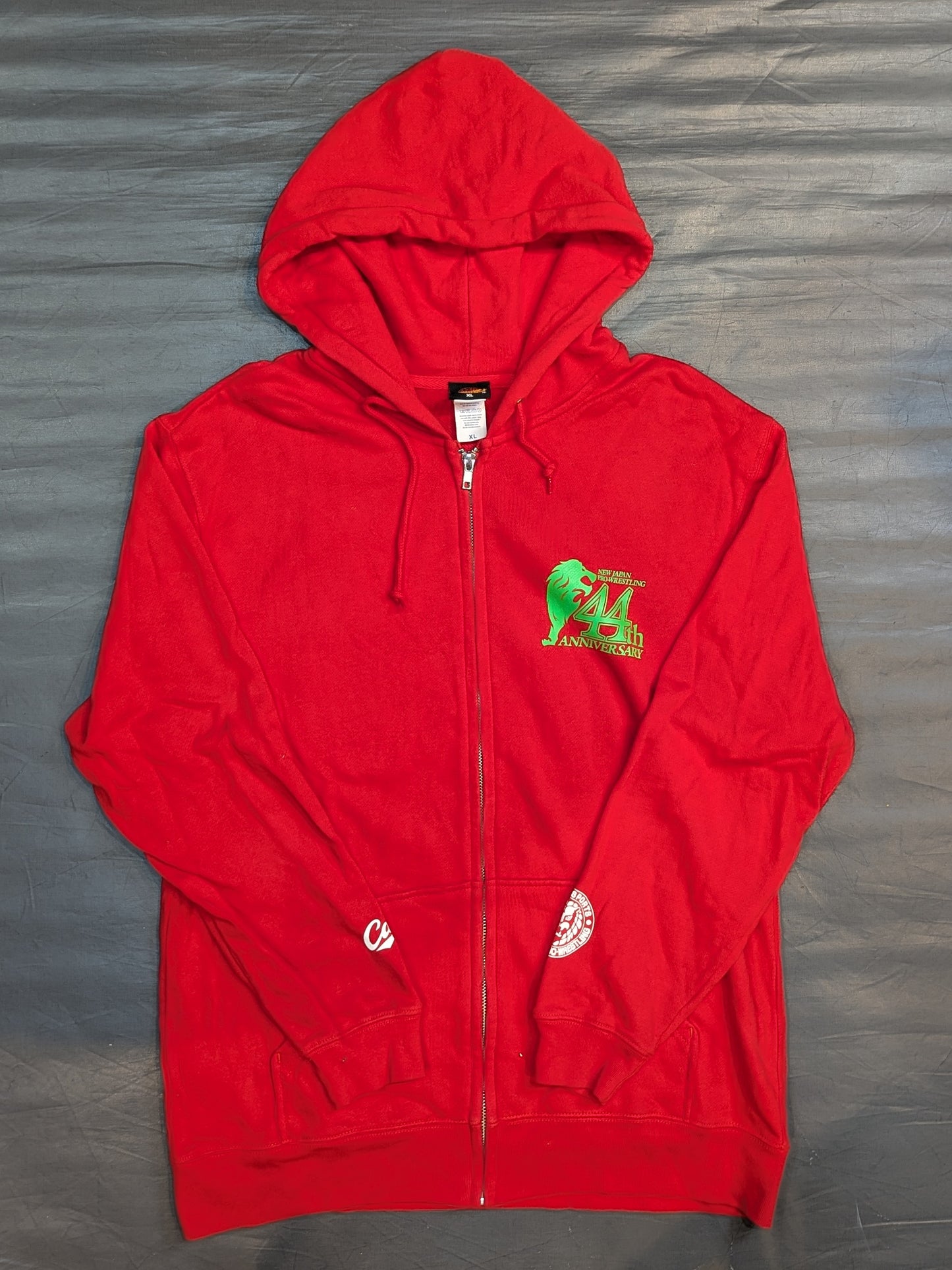 NJPW× Hiroshima Toyo Carp Collaboration Zip hoodie  (Red)