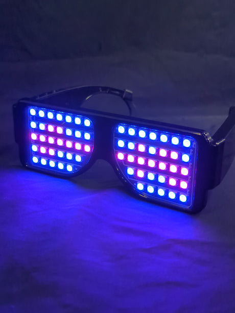 エル・ファンタズモ LEDサングラス