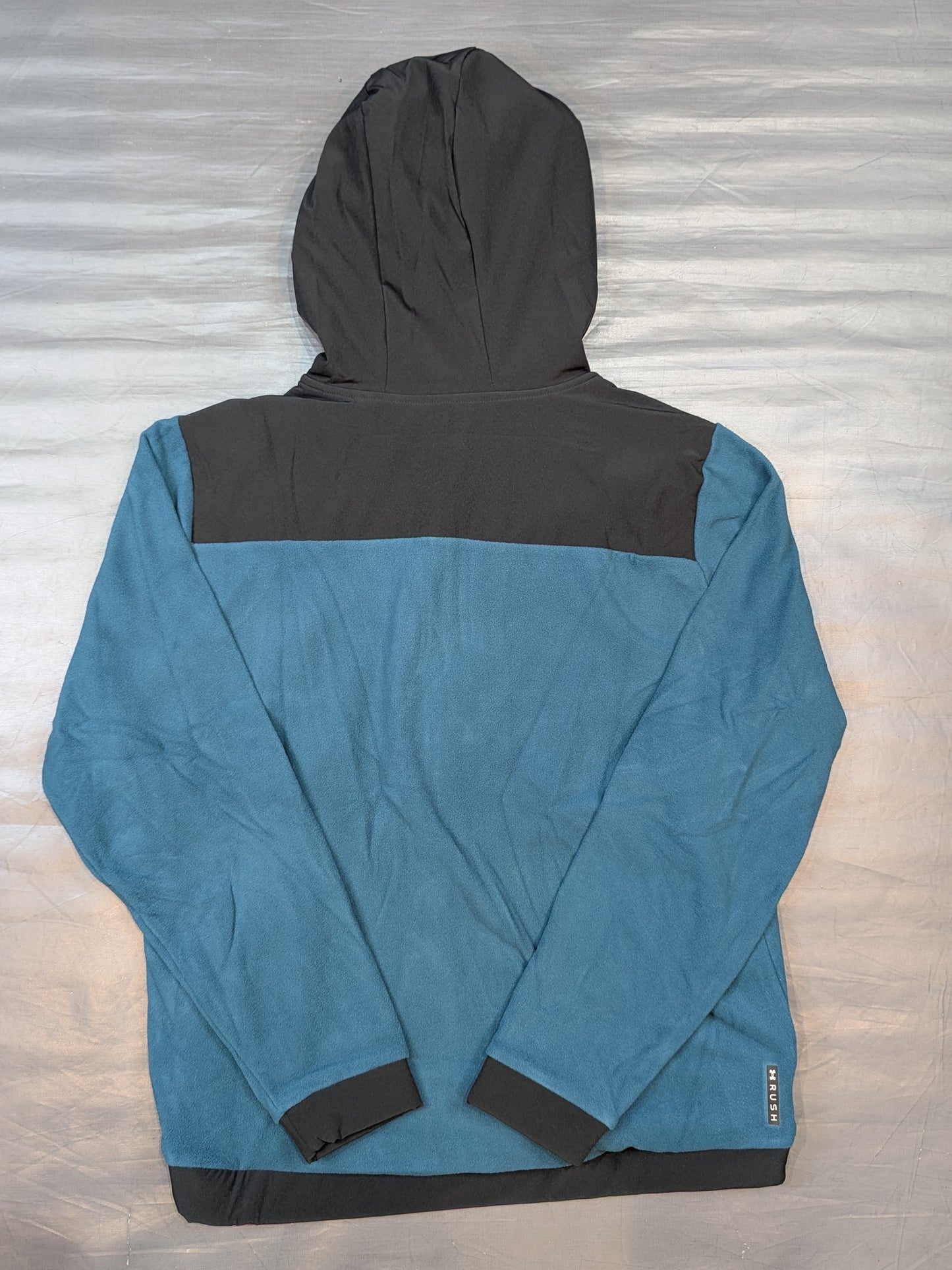 New Japan Pro Wrestling ×UNDER ARMOUR Lion Mark  Rush Fleece Zip Hoodie (Blue-Green)