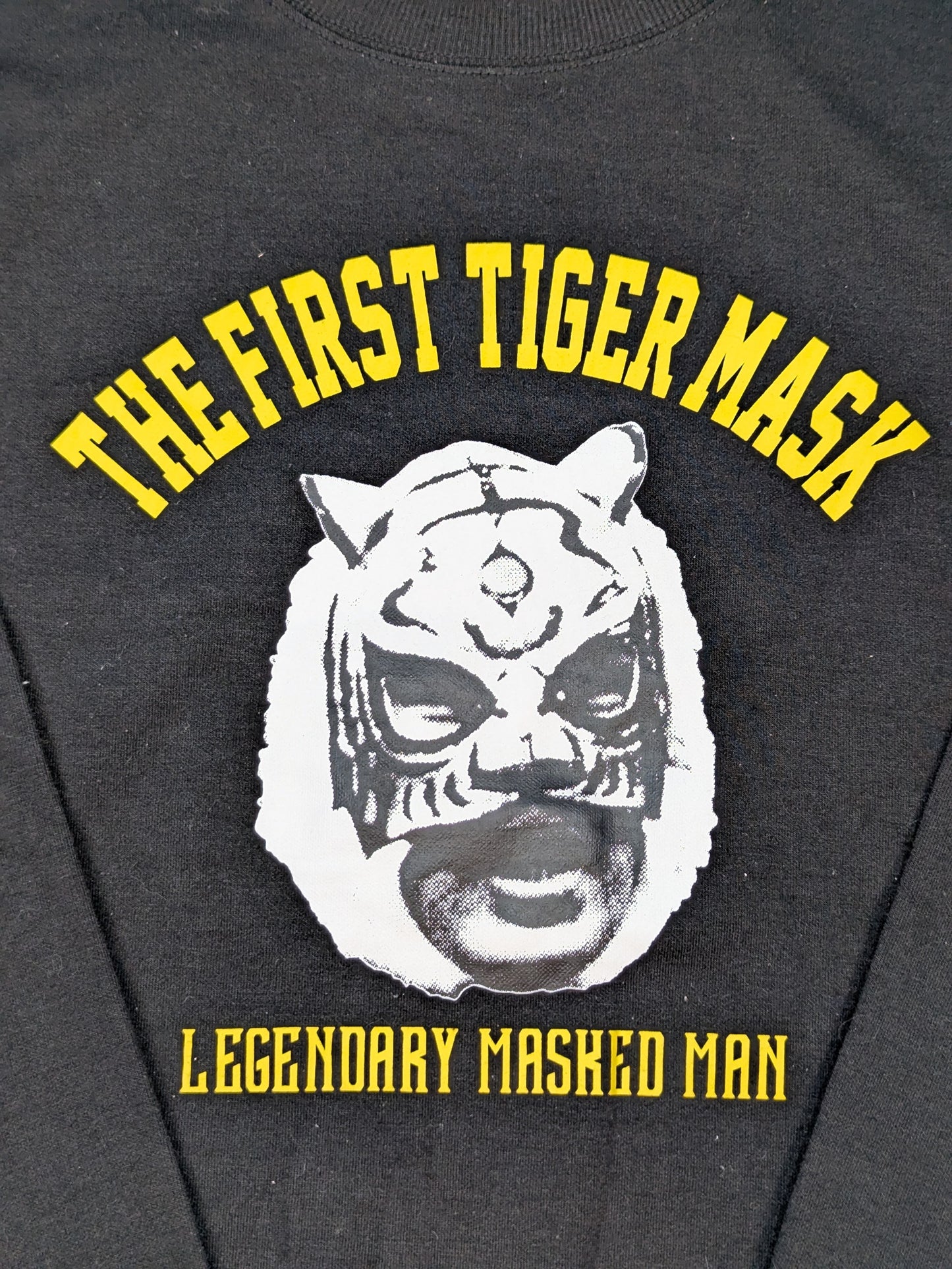 First Tiger Mask × Shimamura Sweatshirt (Black)