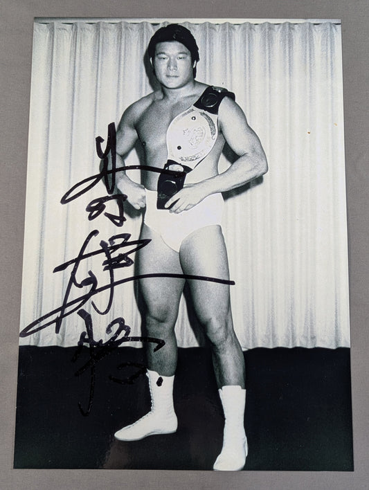 Kengo Kimura hand signed autograph  Pro-Photo ①