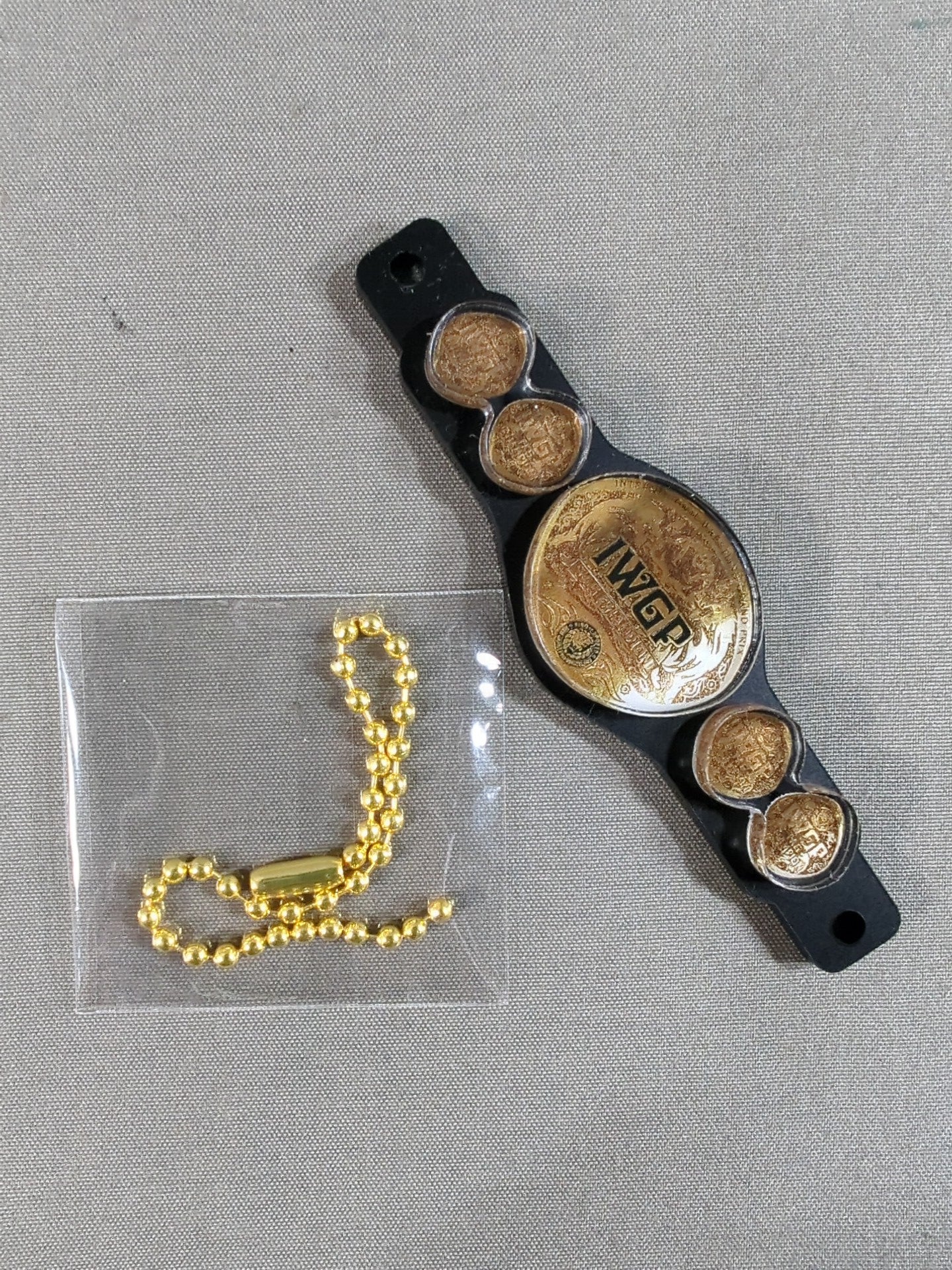 IWGPタッグベルト アクリルボールチェーン
