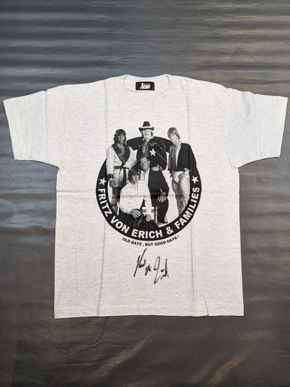 [Kevin Von Erich hand signed autograph] Eric Family Monochrome Picture T-Shirt