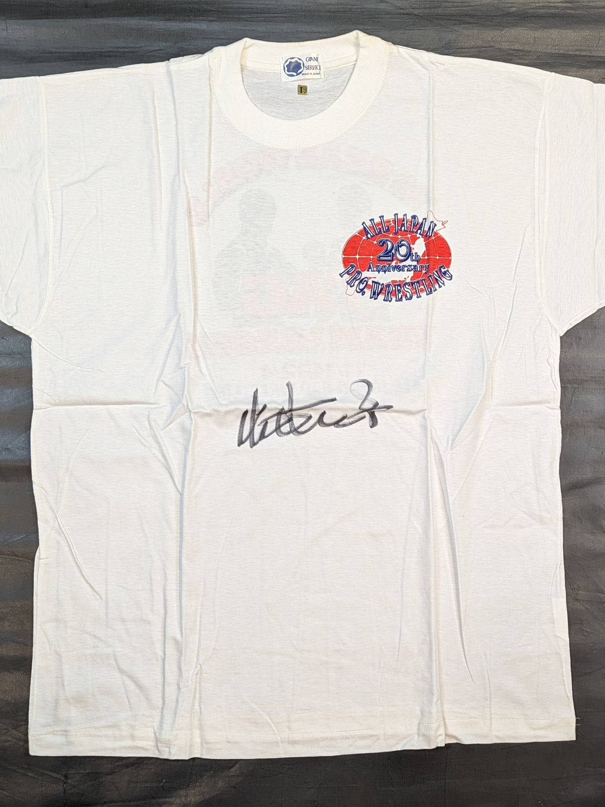 [Giant Baba  hand signed autograph ] ALL JAPAN PRO. Wrestling  '20th Anniversary' T-shirt
