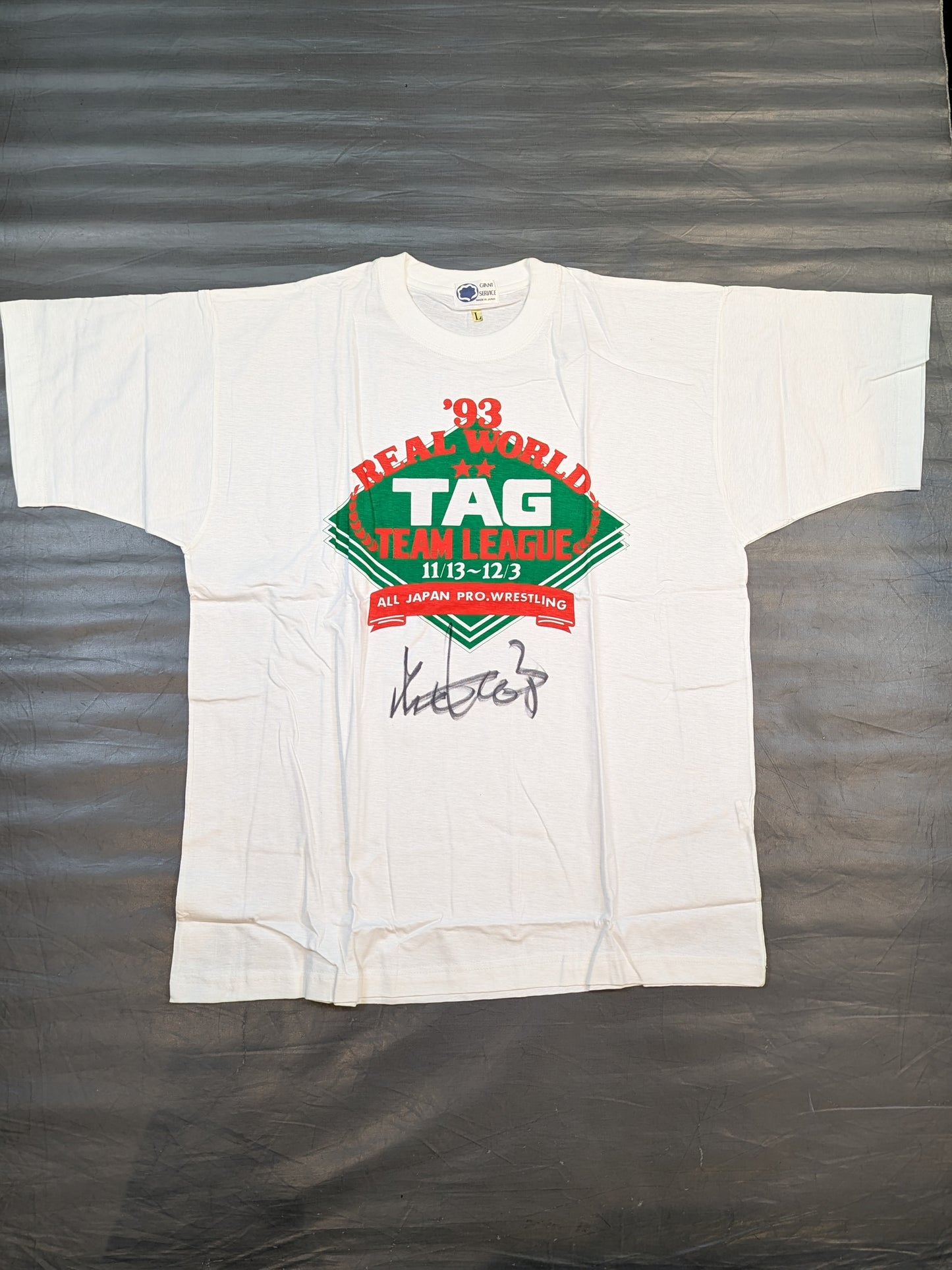 [Giant Baba  hand signed autograph ] 1993 Real World Tag League  League T-shirt