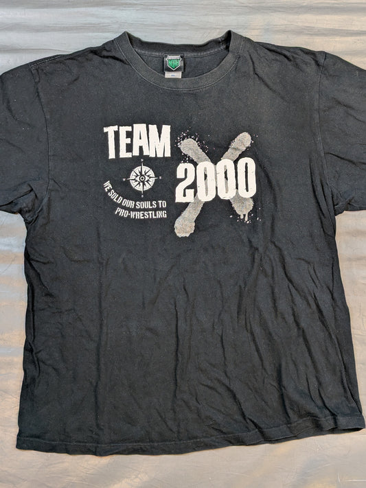TEAM 2000 X ロゴTシャツ①
