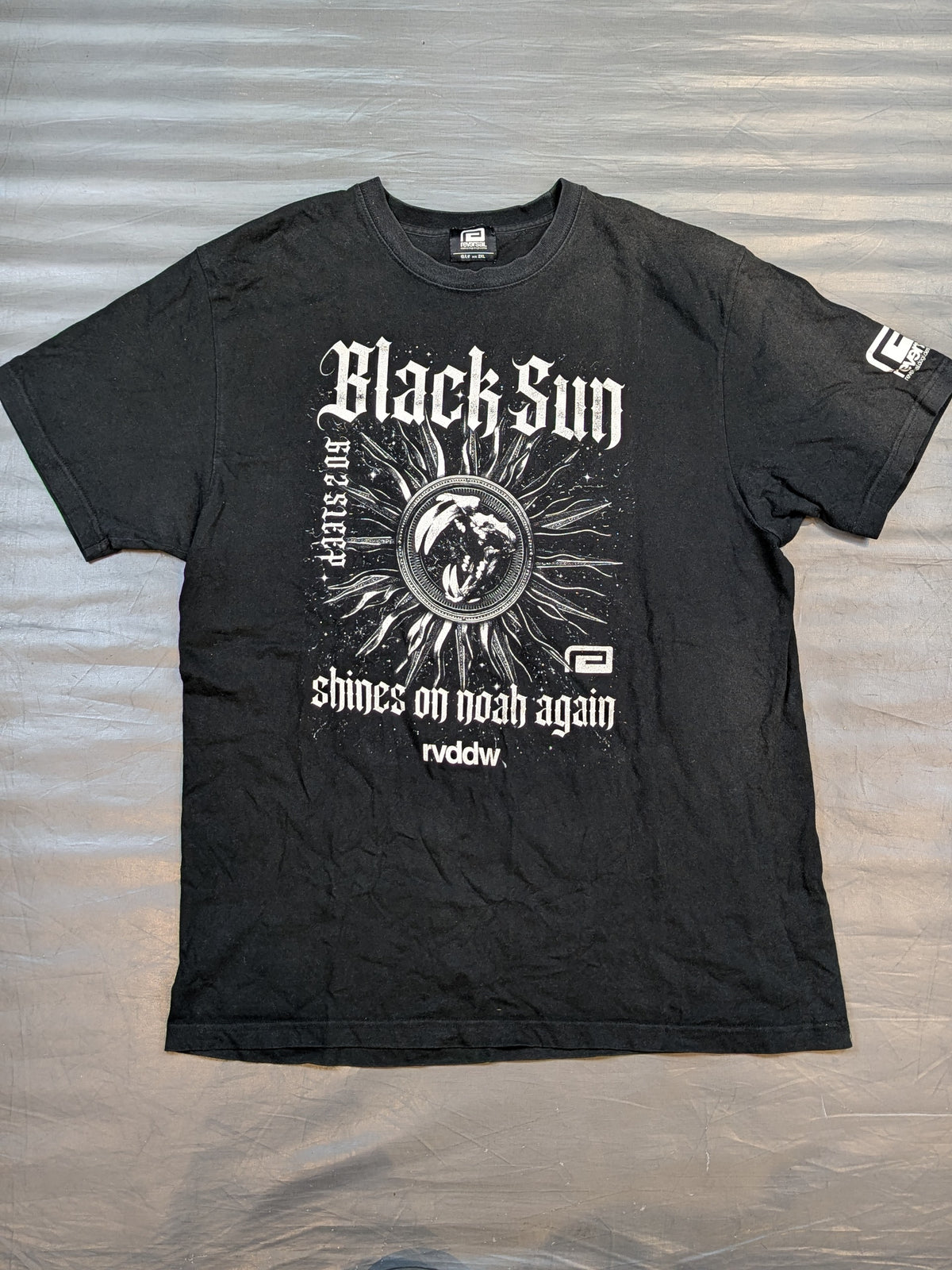 KENTA 'BLACK SUN' T-shirt (Black)