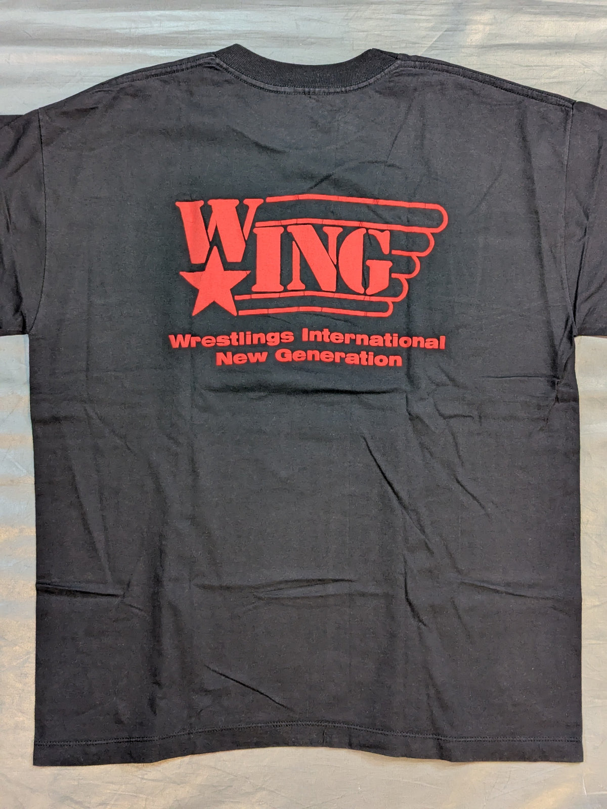 W☆ING ロゴTシャツ(ブラック×レッド)