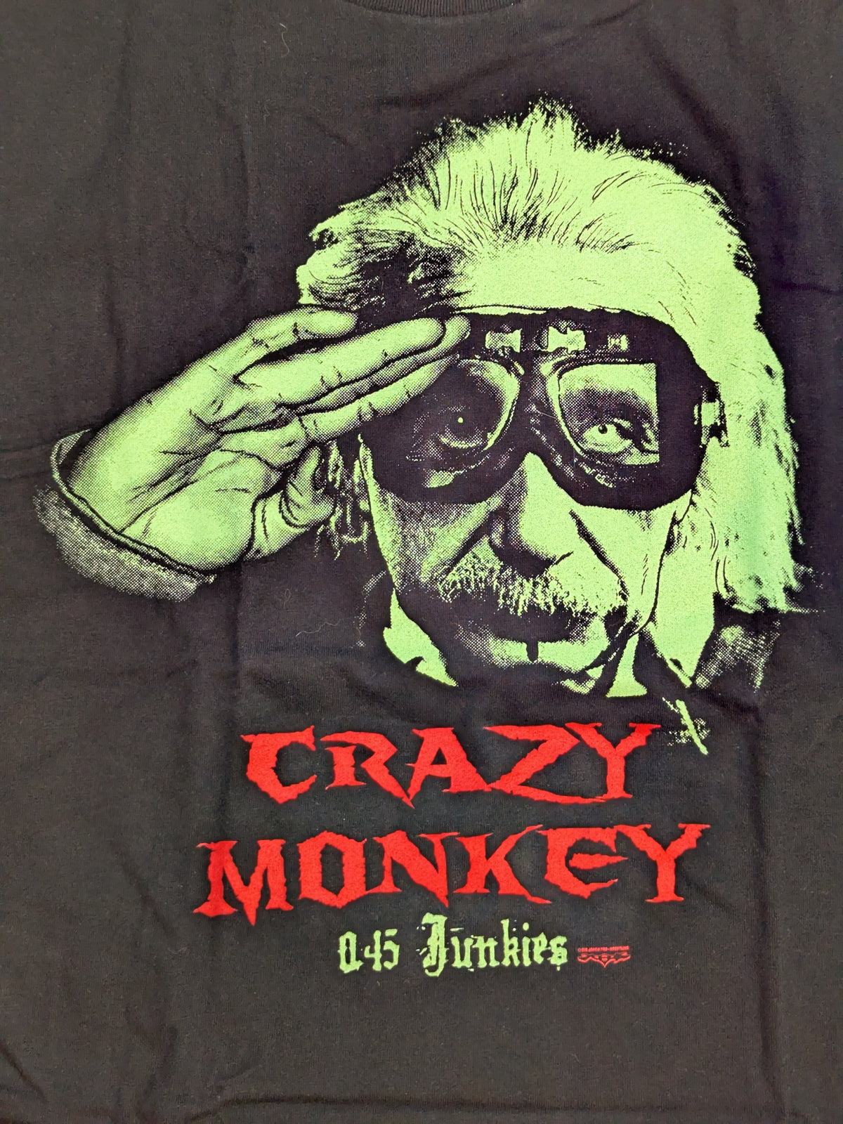 045邪猿気違’s(葛西純＆沼澤邪鬼)「CRAZY MONKEY 045 Junkies」アインシュタインパロディTシャツ