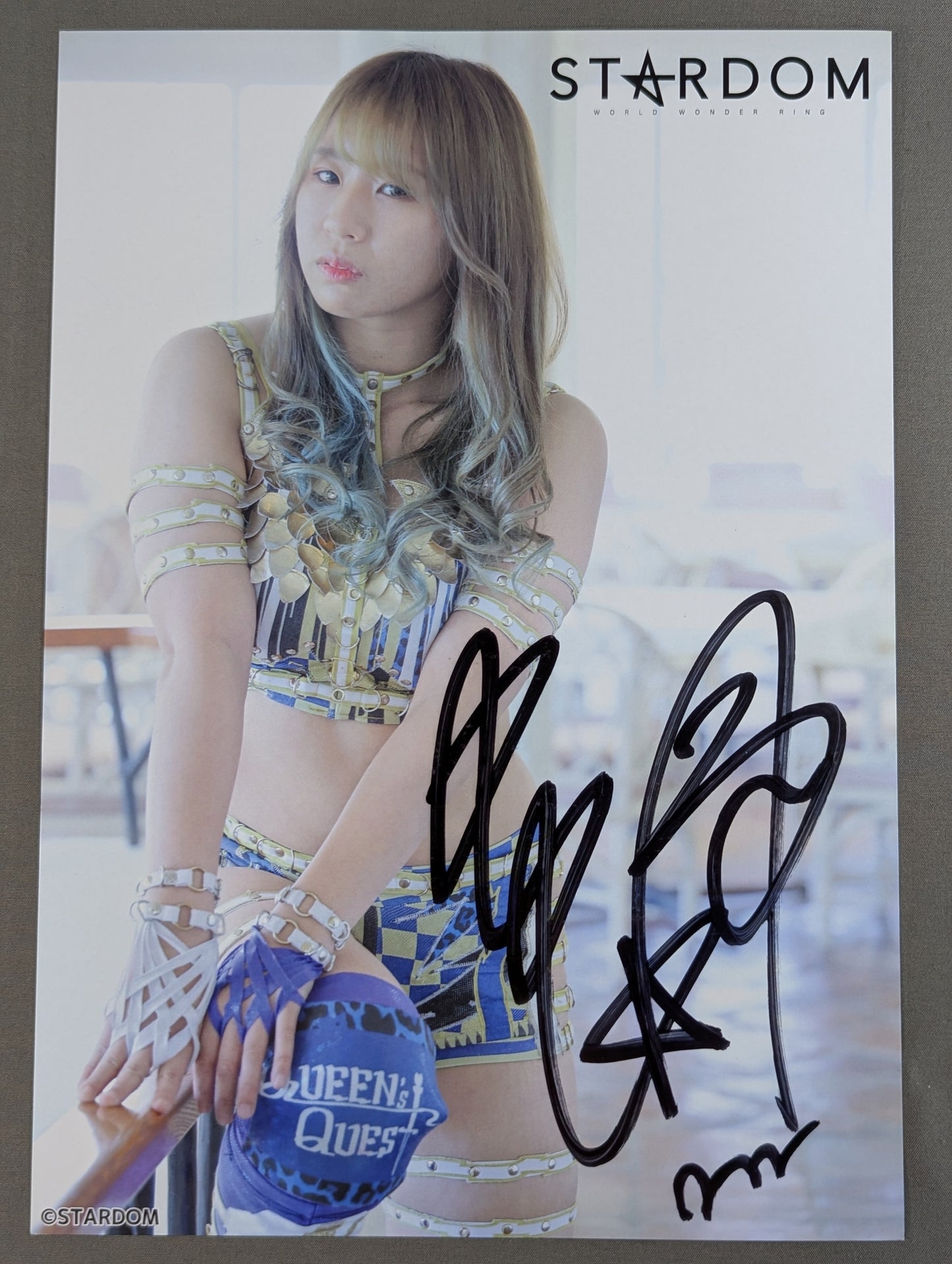 Momo Watanabe  hand signed autograph  Starda Pro-Photo  (K-4)