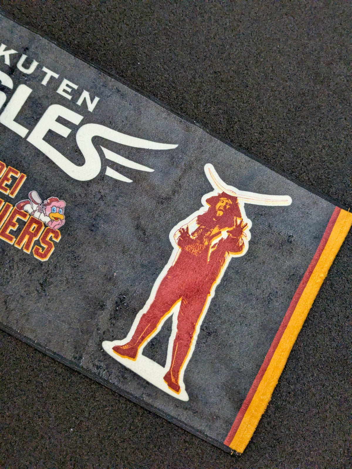 [Jun Saito  hand signed autograph ] Rakuten Eagles × Saito Brothers Face Towel