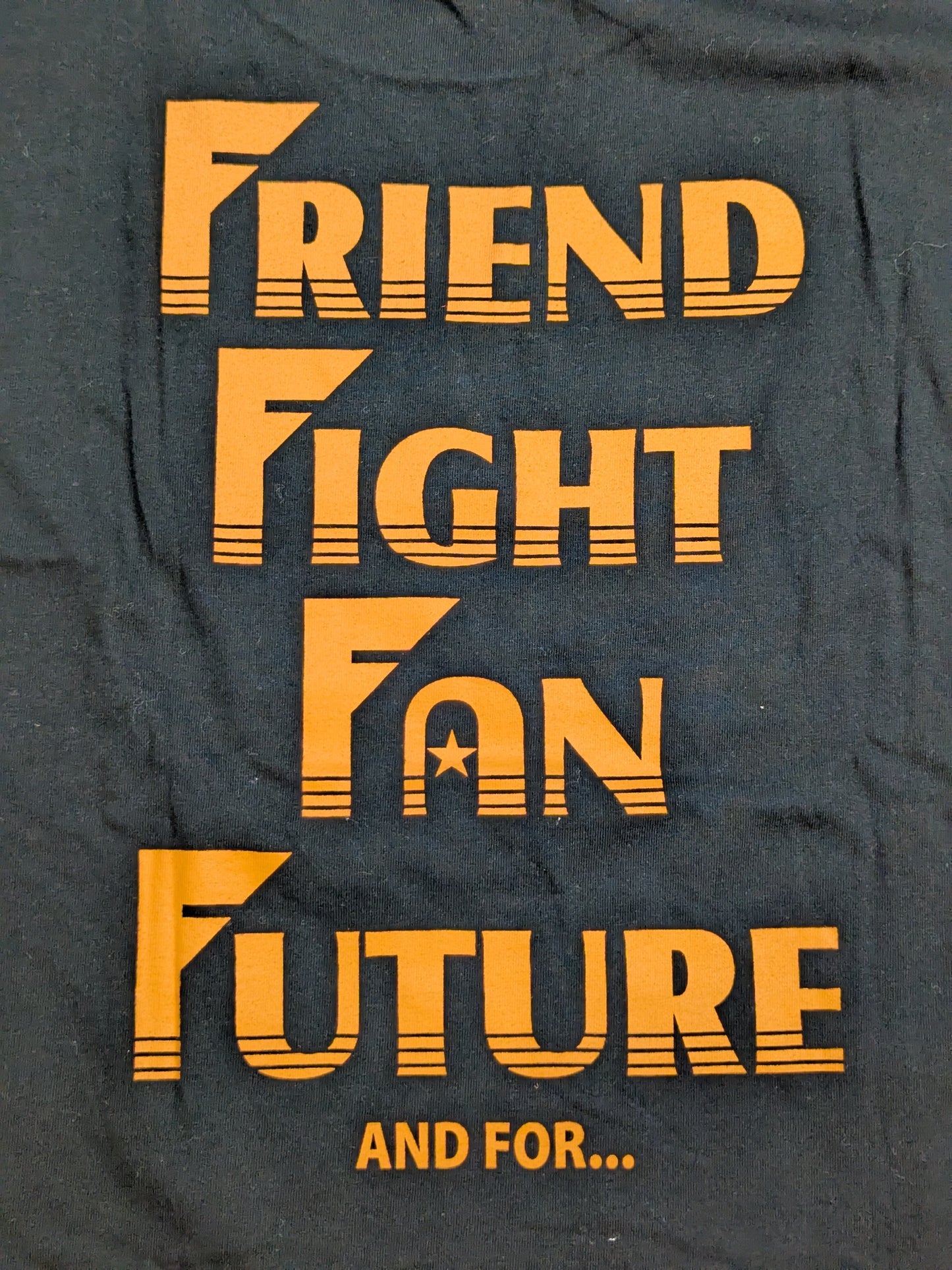 【3選手直筆サイン入り】F4「ファイヤーパターン」Tシャツ(ブラック)
