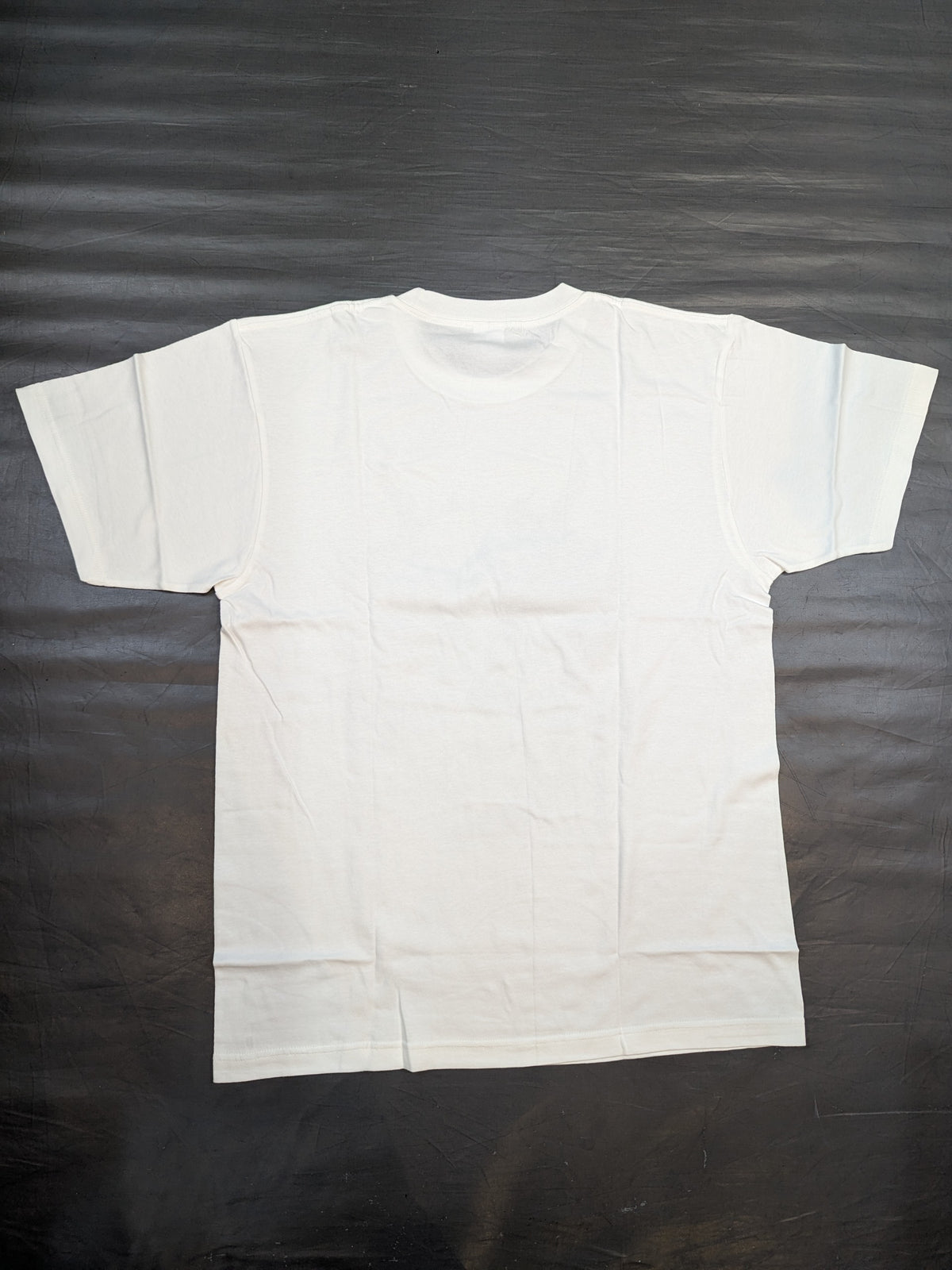エル・デスペラード×桃桃子 コラボTシャツ①(ホワイト)