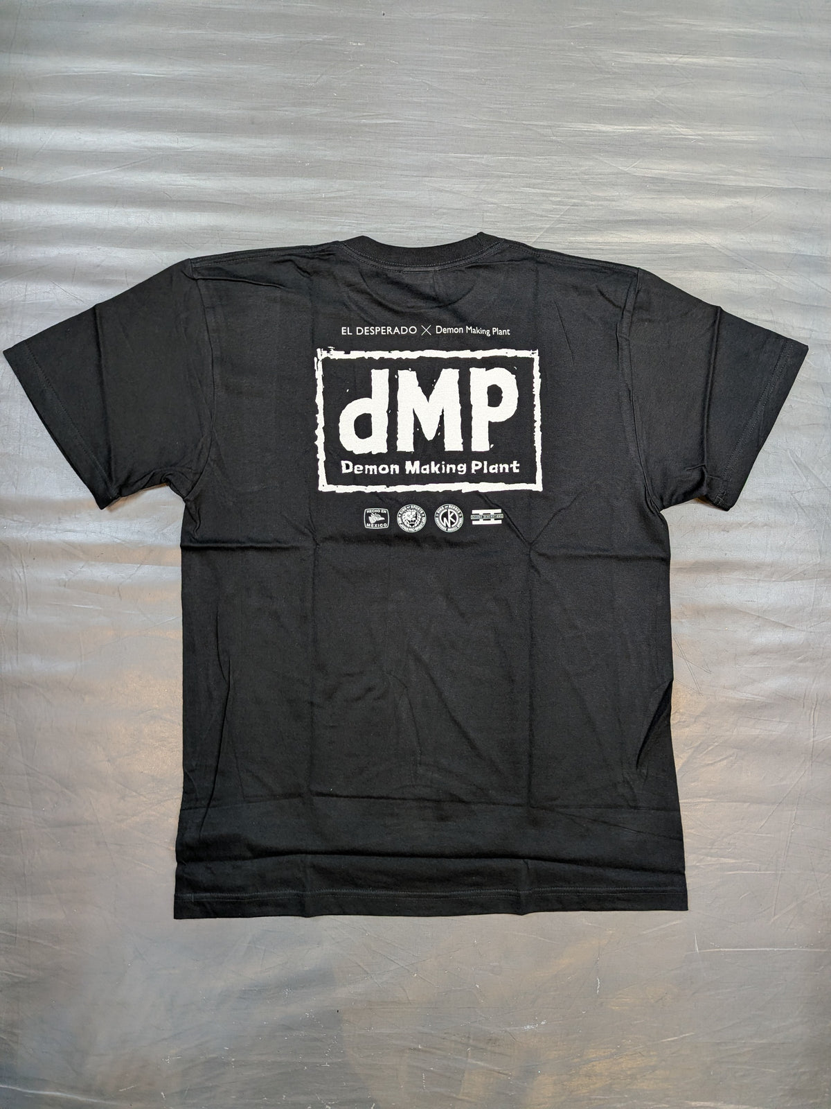 キン肉マン二世 d.M.pコラボ エル・デスペラード×チェック・メイト Tシャツ