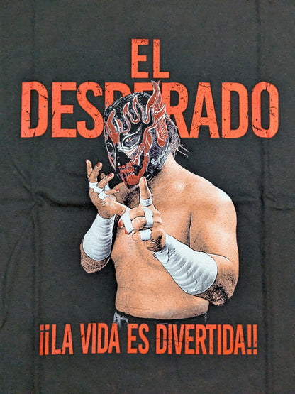 エル・デスペラード「LA VIDA ES DIVERTIDA」Tシャツ②(ブラック×レッド)