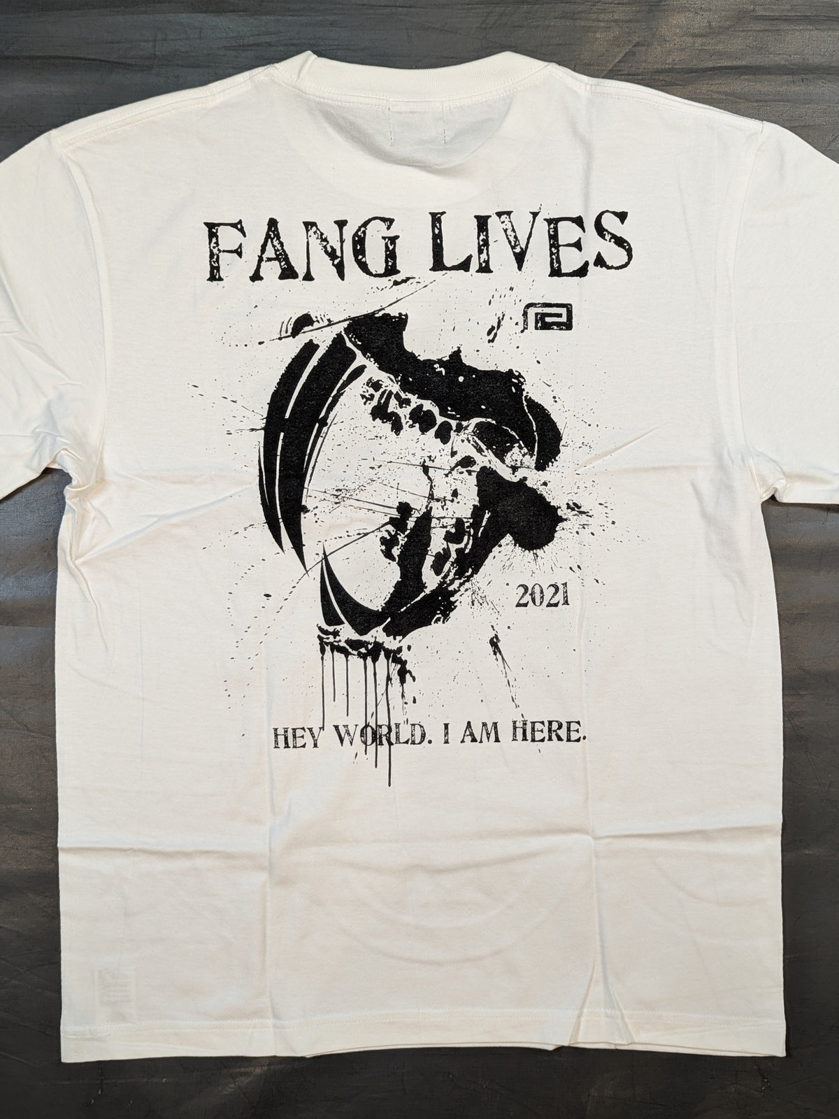 KENTA「FANG LIVES」Tシャツ①(ホワイト)