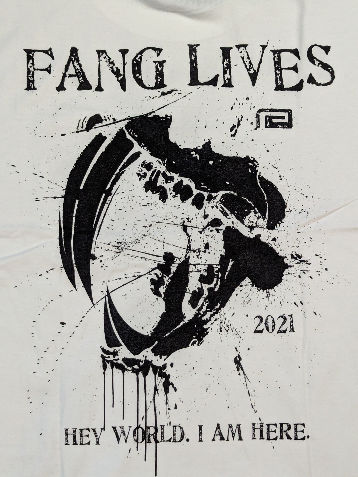 KENTA「FANG LIVES」Tシャツ①(ホワイト)