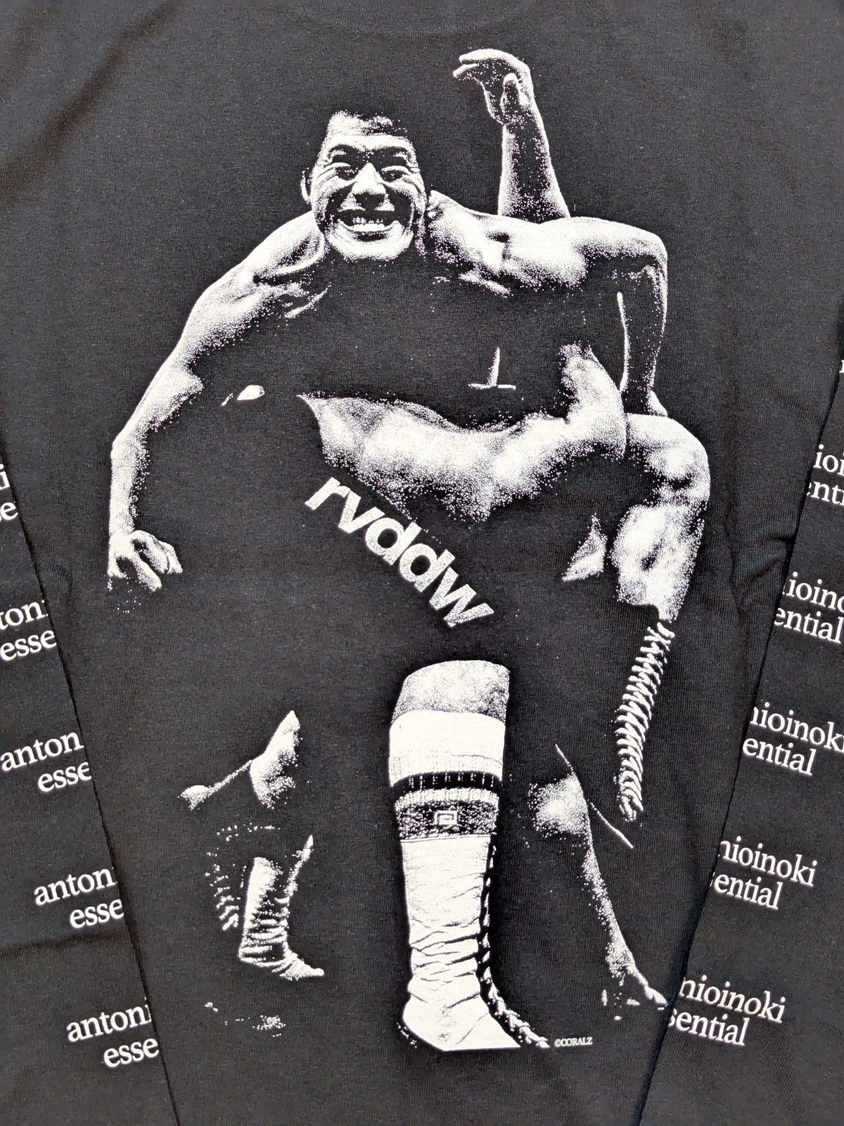 Antonio Inoki  "INOKI  ESSENTIAL" Long Sleeve T-Shirt
