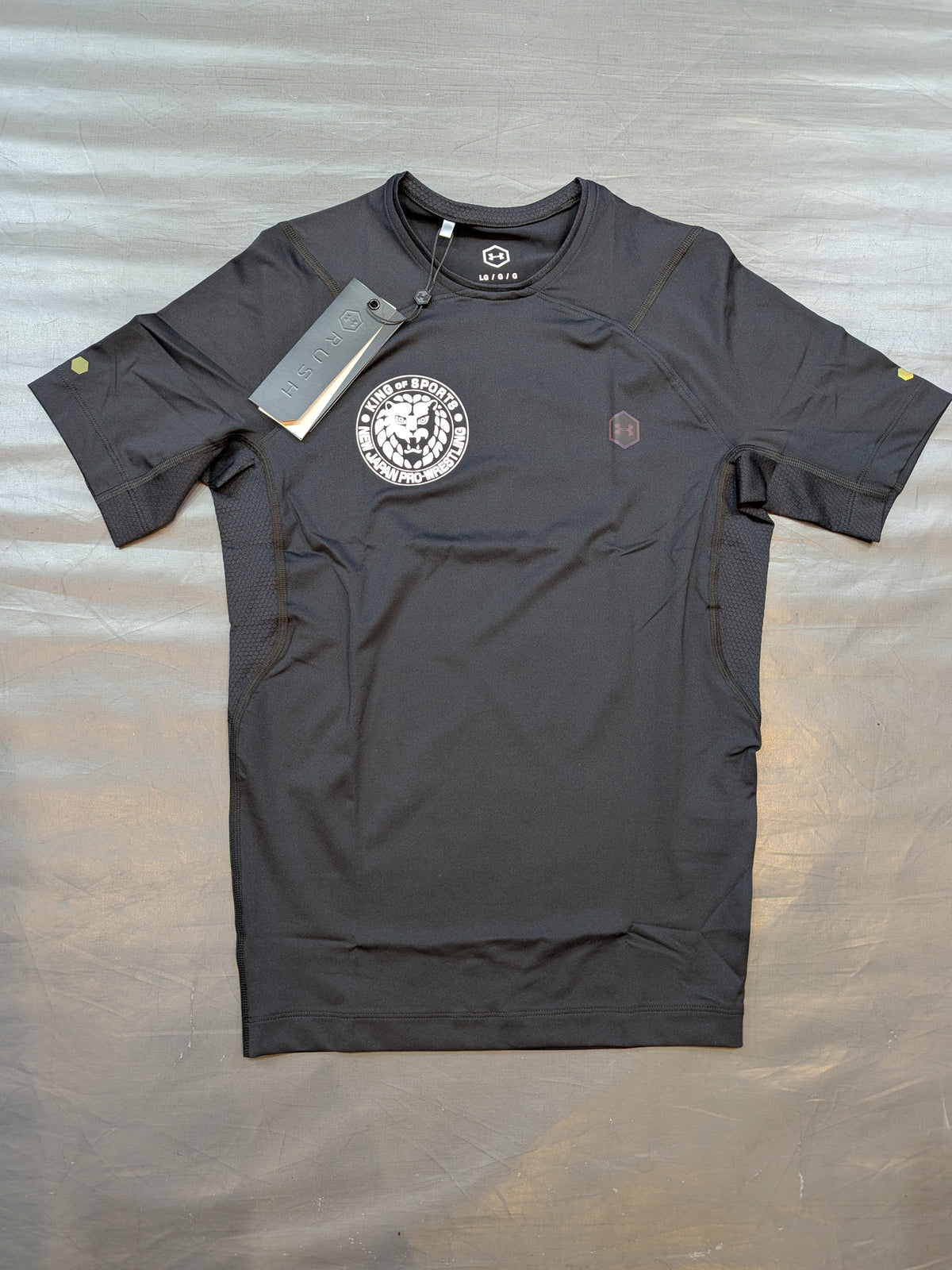 BLK/BLK UA Rush Lion Mark Armor Short Sleeve