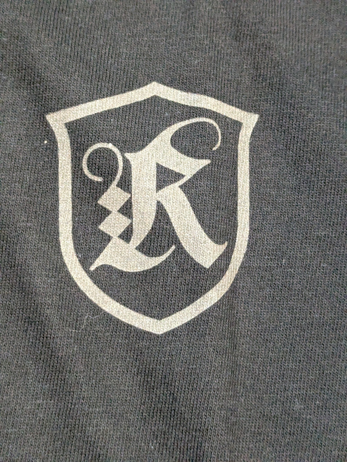 RINGS ワンポイントエンブレムTシャツ③(ブラック)